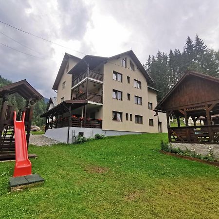 Cabana Cascada Cailor 호텔 Borşa 외부 사진