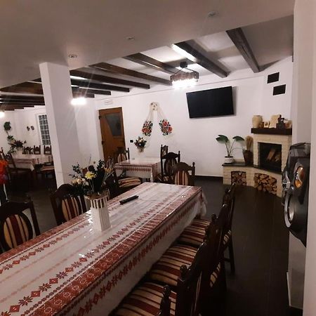 Cabana Cascada Cailor 호텔 Borşa 외부 사진