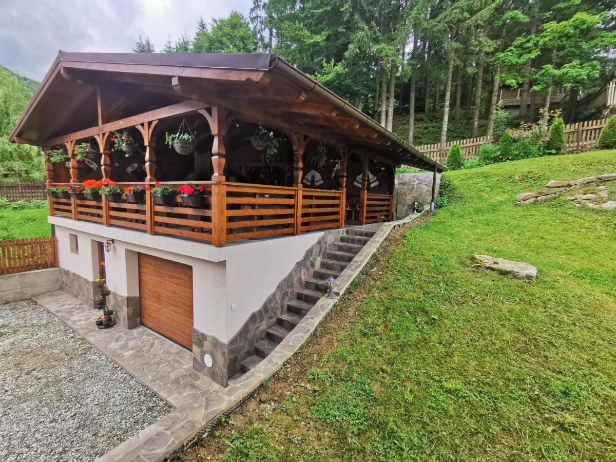 Cabana Cascada Cailor 호텔 Borşa 외부 사진