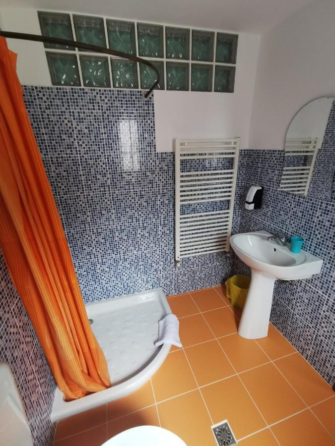 Cabana Cascada Cailor 호텔 Borşa 외부 사진